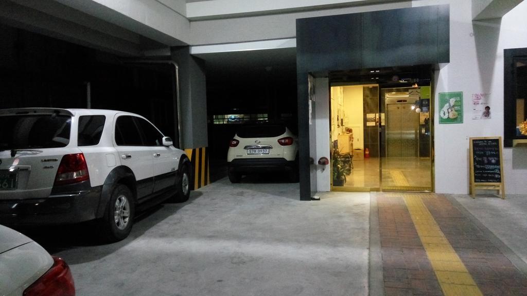One Percent Hostel Jeonju Εξωτερικό φωτογραφία