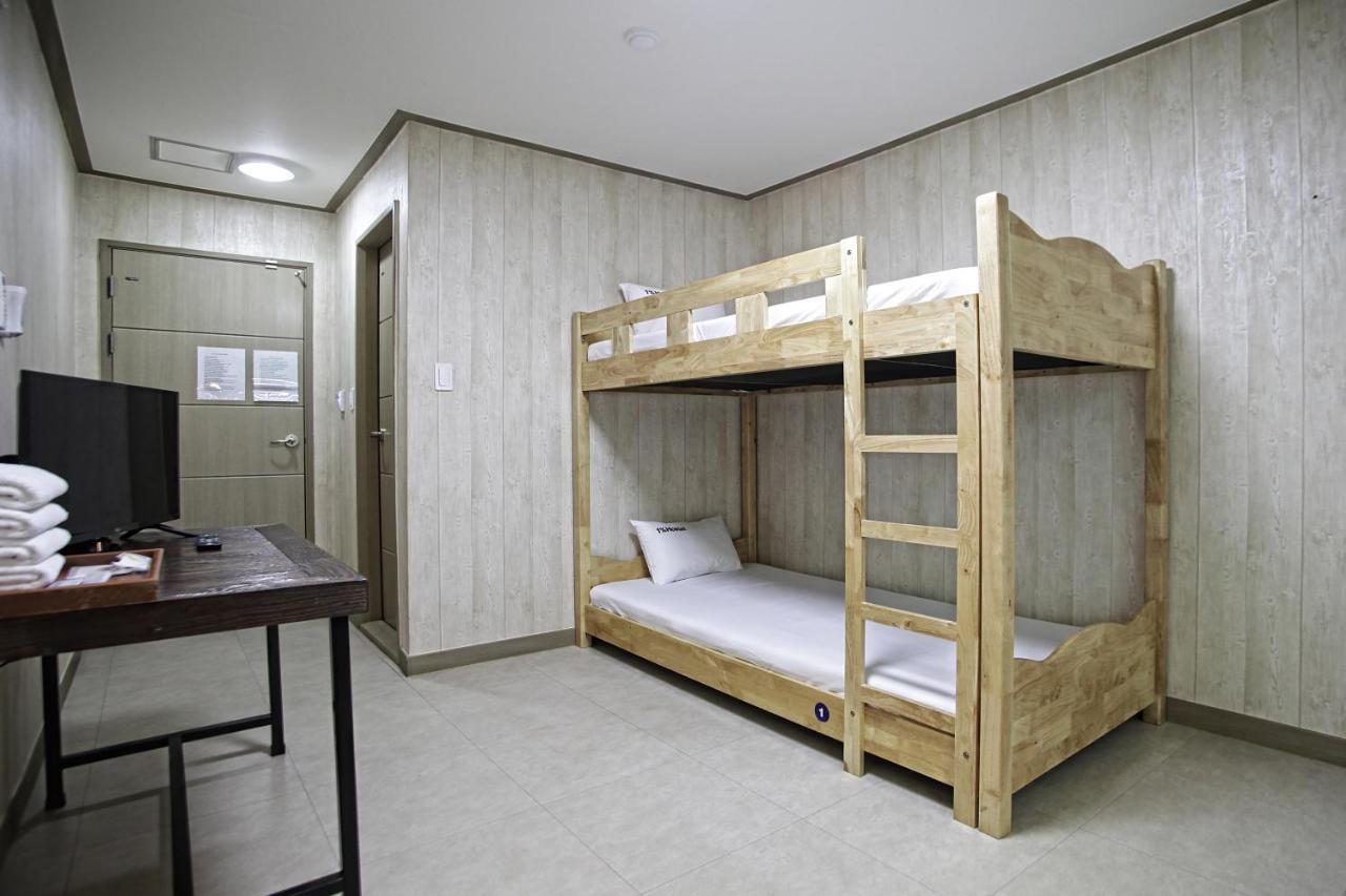 One Percent Hostel Jeonju Εξωτερικό φωτογραφία