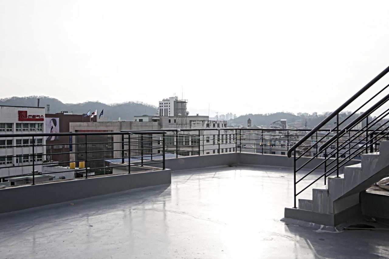One Percent Hostel Jeonju Εξωτερικό φωτογραφία