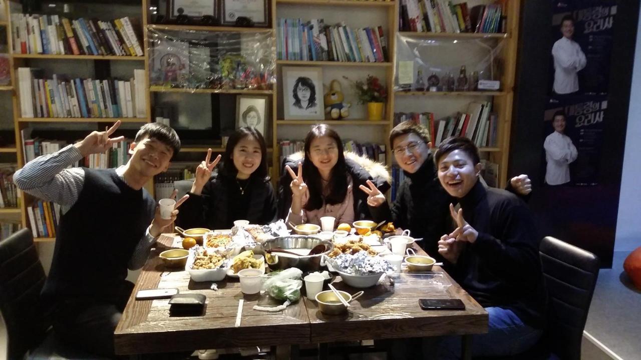 One Percent Hostel Jeonju Εξωτερικό φωτογραφία